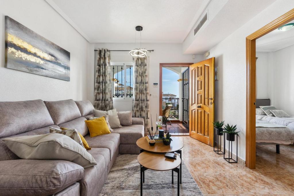 CB Living - Homely apartment Ciñuelica, Punta Prima