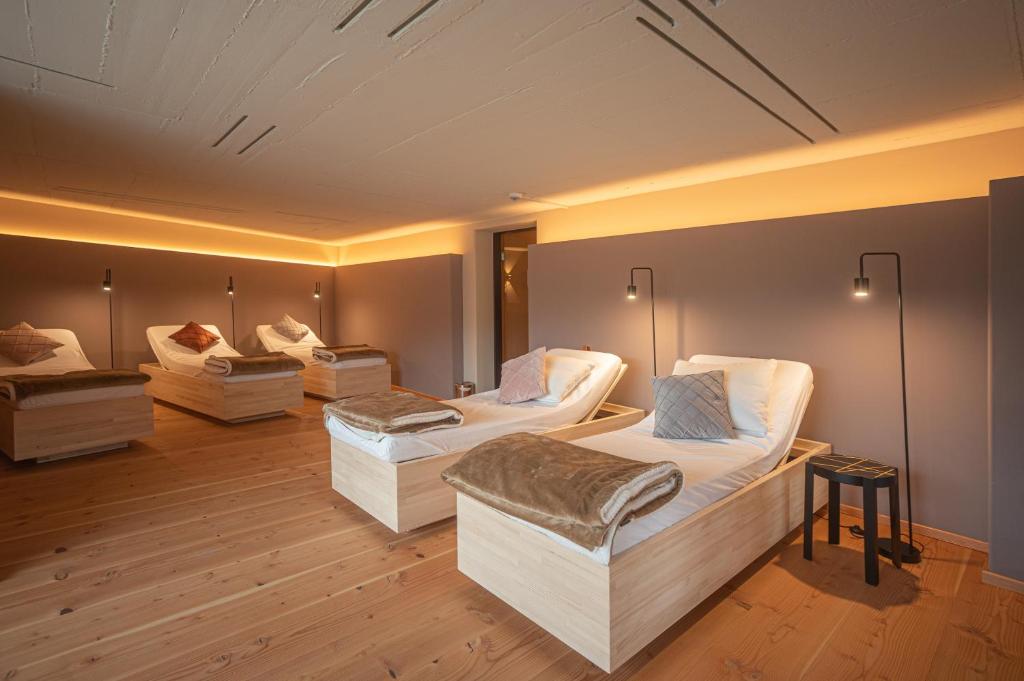Hotel Restaurant zur Sonne St. Peter photo 2