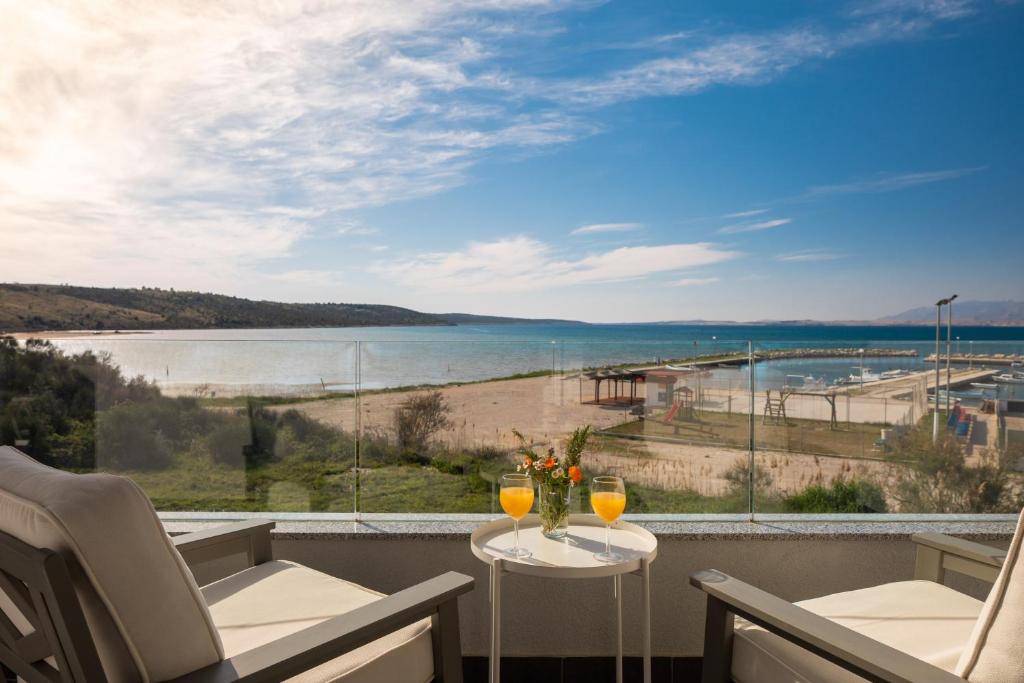 Villa Sunset Bay - amazing view and large heated pool photo 2