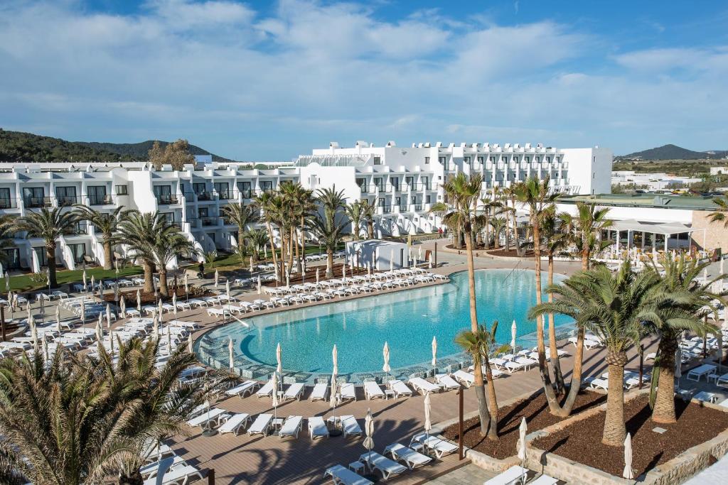 Grand Palladium White Island Resort & Spa - All Inclusive photo 4