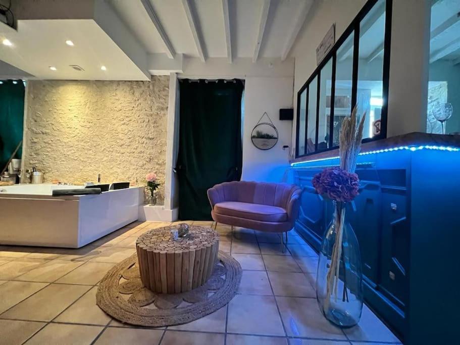Suite romance - Jacuzzi photo 2