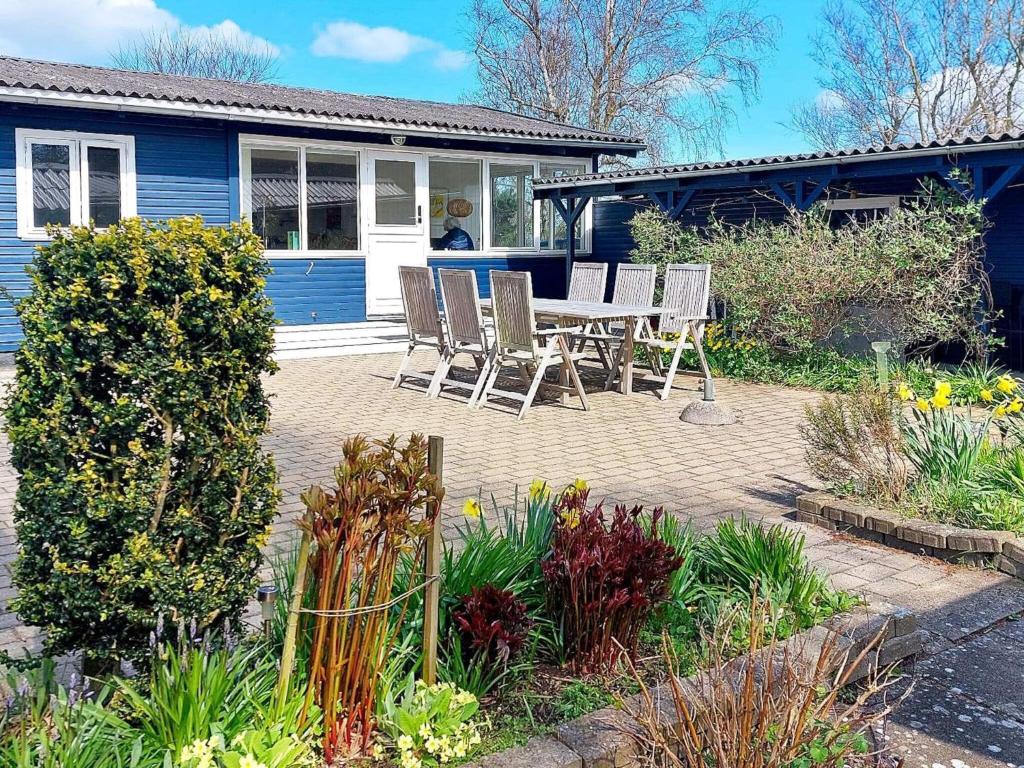 8 person holiday home in Grenaa