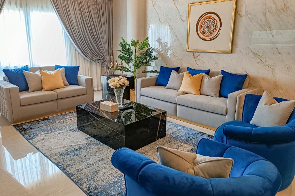 {
  "en-gb": "HOOUD Apartments"
}
