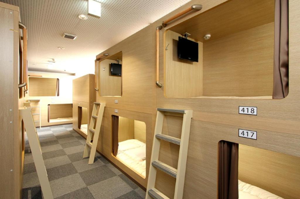 Rifure Iwaki Ekimaeten-Male Only photo 1