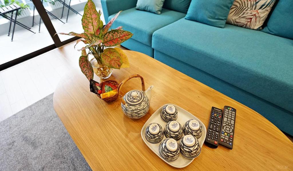 LUXURY APARTMENT VINHOME METROPOLIS next LOTTE Center,Japan Embassy