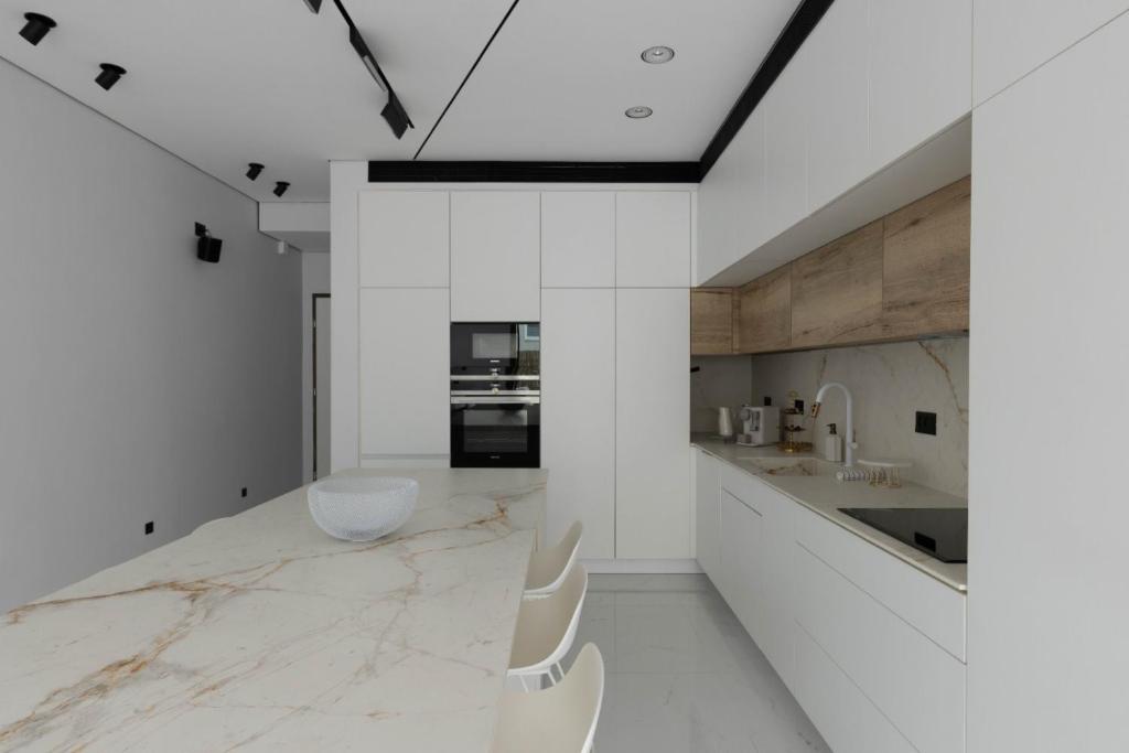 Luxury 2BR In Flea Market By Holiday Rentals photo 4