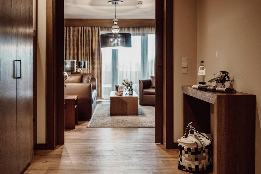 Der Eisvogel - Wellness- & Genusshotel Room Type - Suite with Balcony