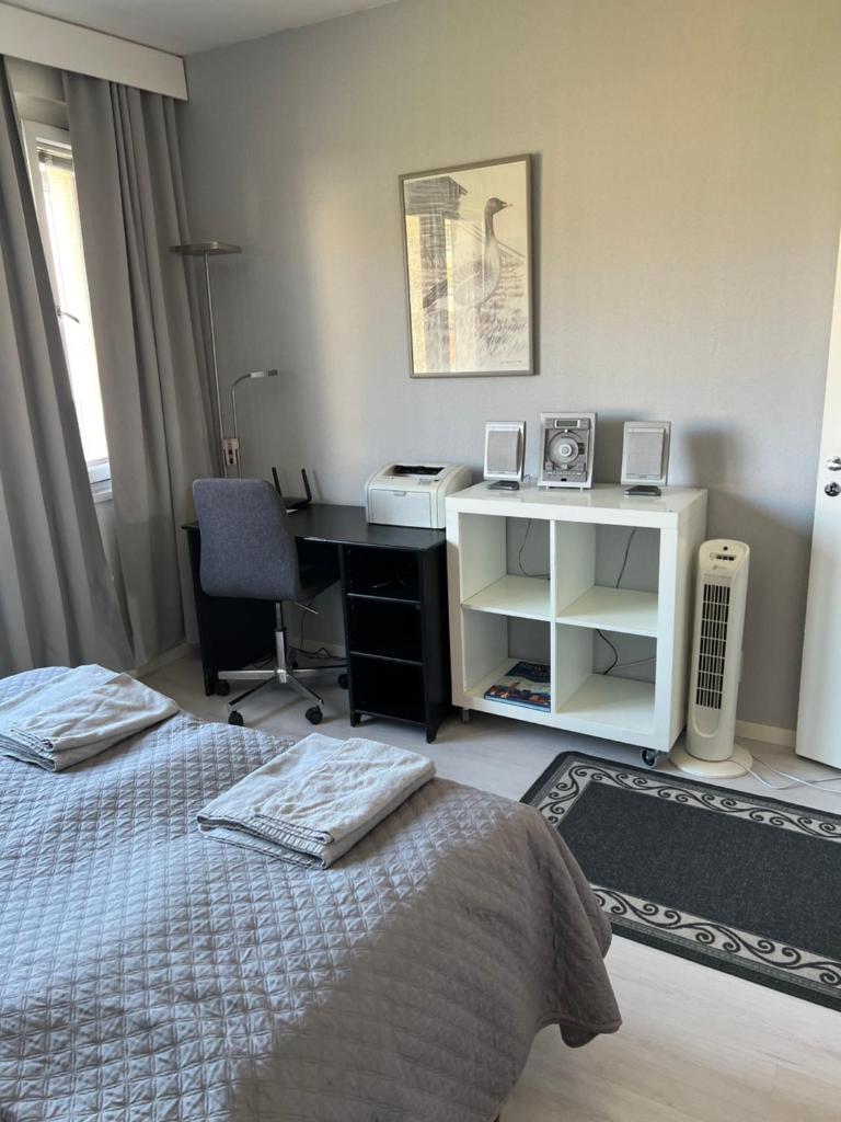 Kemi CITY l near snowcastle, 2 rooms, kitchen, glazed balcony, free parking on street photo 2