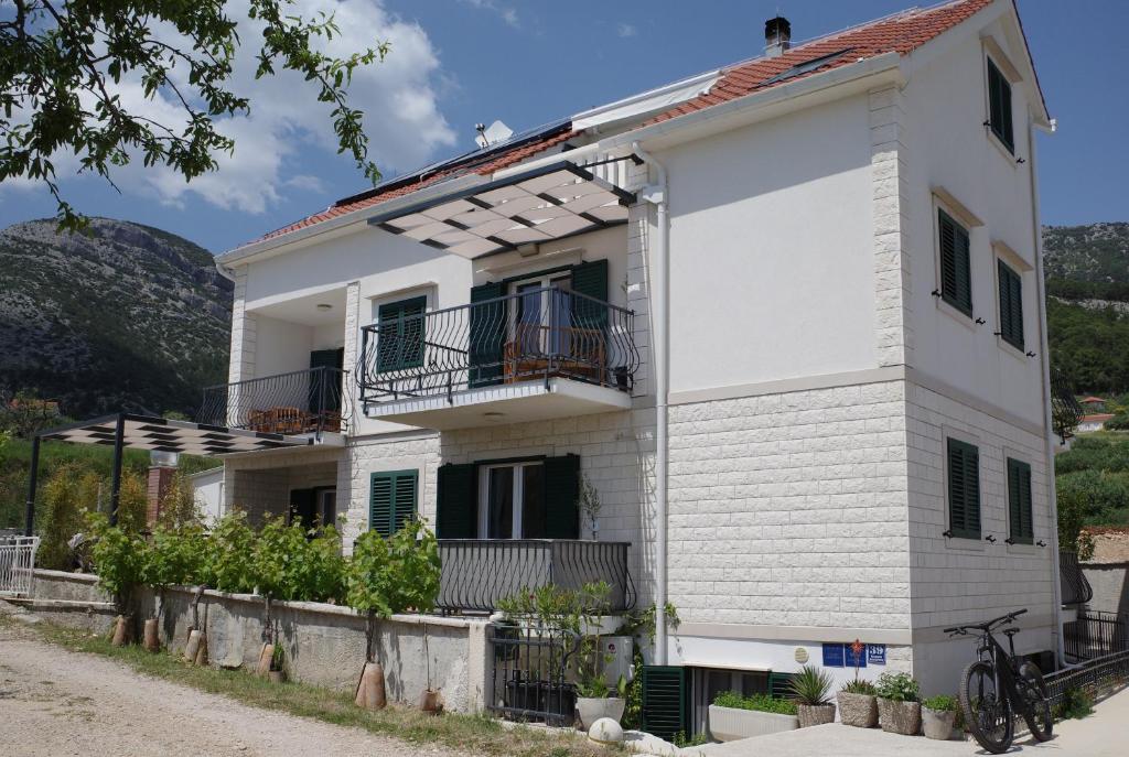 Apartments Sarbunal photo 2