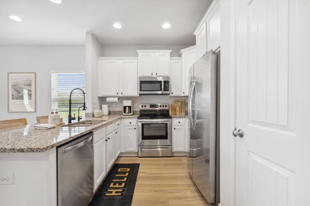 1923 Pointe Drive at Hathaway Townhomes by Nautical Properties photo 2