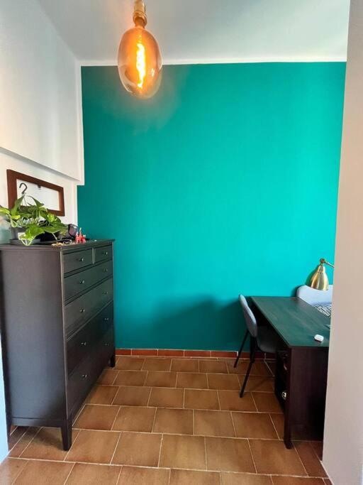 Bright & Colourful Flat only 5 minutes from sea photo 2