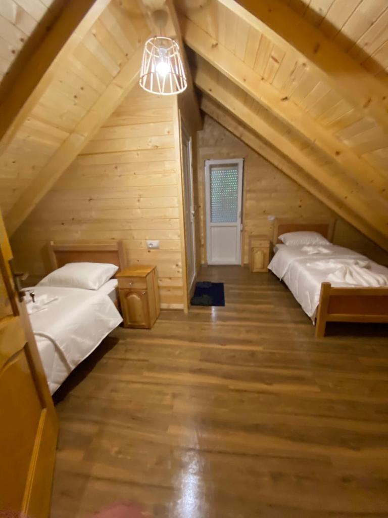Adenisi guesthouse photo 2