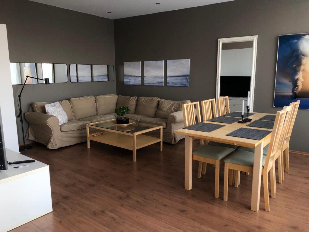 Eyjasol Apartments photo 2