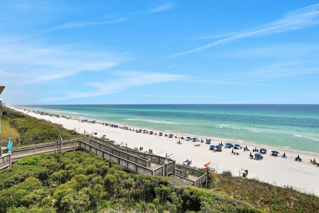 High Pointe W31 - Gulf Front Condo