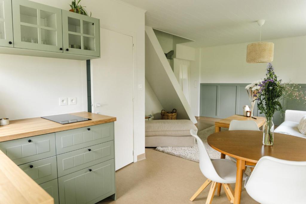 Bijgebouw hoeve in landelijke omgeving photo 1