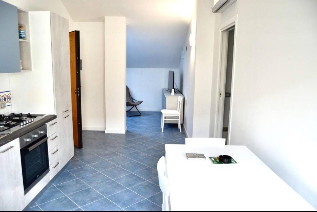 [Lido Apartment] photo 4