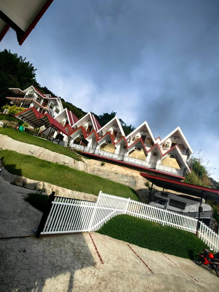 KUNDASANG MOUNT GARDEN photo 1