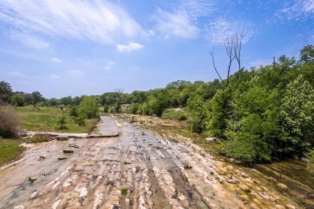 NEW! Dragonfly at Firefly Grove w/ River Access photo 1