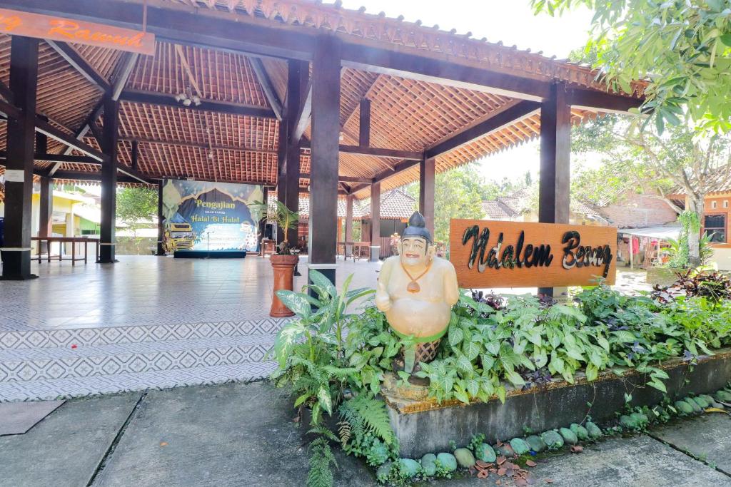 Omah Rohadi Syariah by Ndalem Beong photo 2