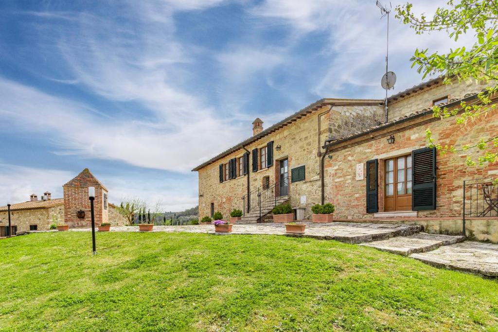 Santarcangelo Apartments - Happy Rentals photo 1