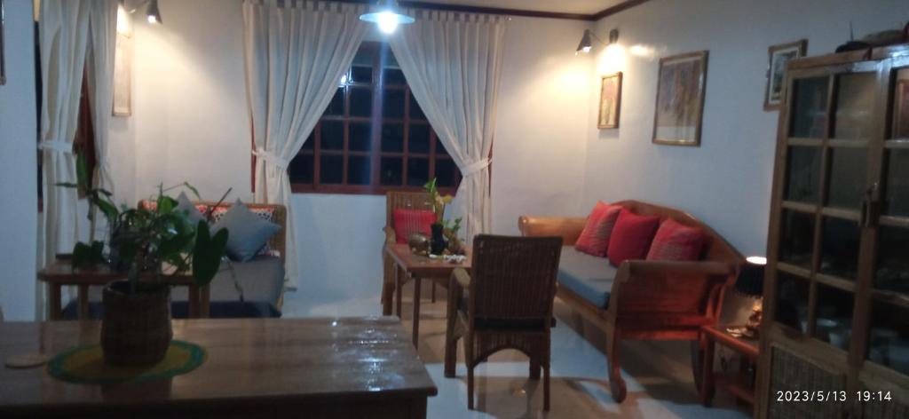 Dulangan Puerto Galera Transient Place photo 4