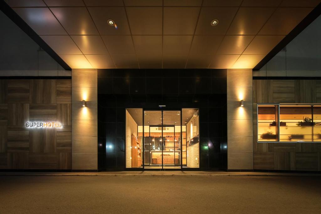 Super Hotel Shikoku-chuo photo 4