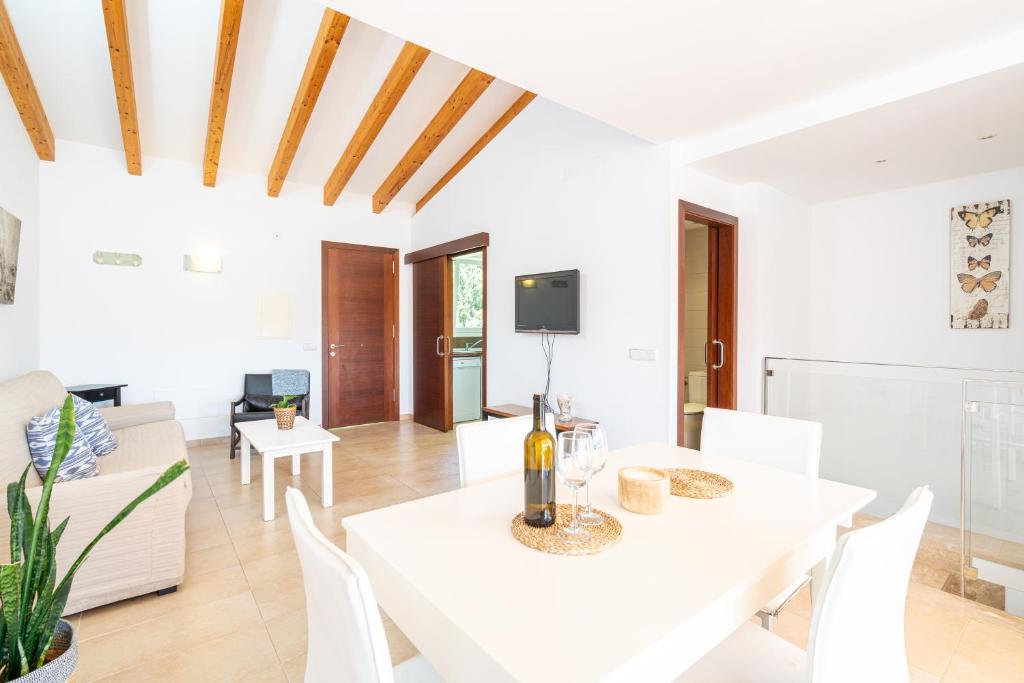 Apartament Cala Anguila photo 1