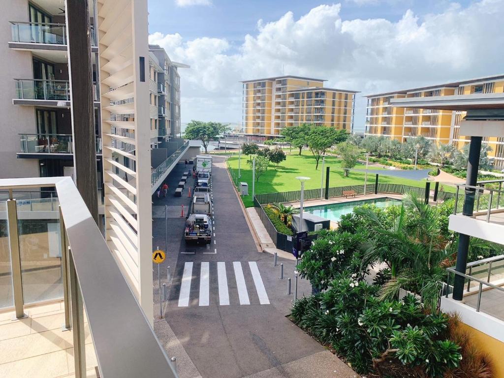 Darwin Waterfront Luxury Condo photo 3