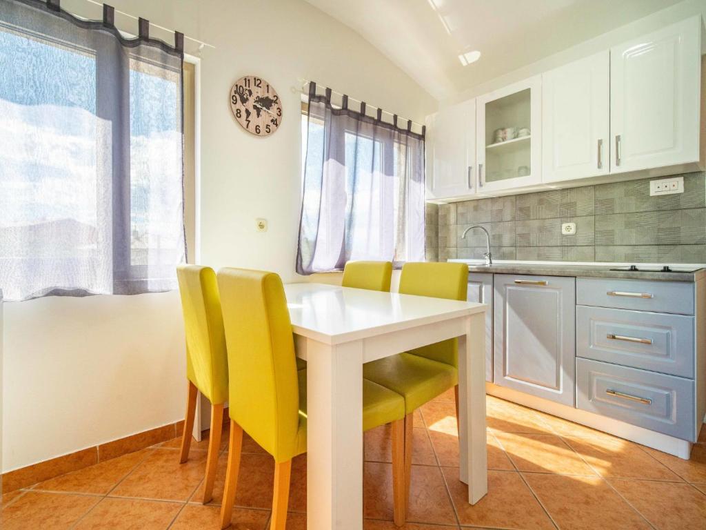 Apartment Miškulin-2 by Interhome photo 1