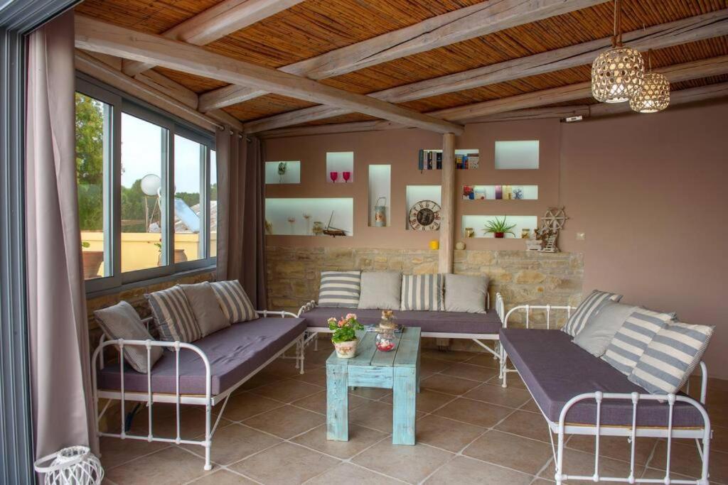 Διαμέρισμα Villa Iro photo 4