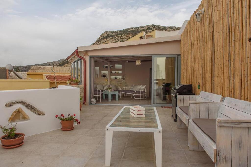Διαμέρισμα Villa Iro photo 1