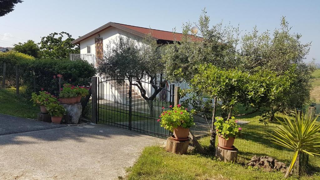 Villa con Biolago - Upstairs photo 1