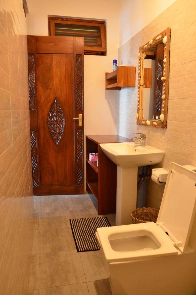 Lui Ushongo Beach House photo 4