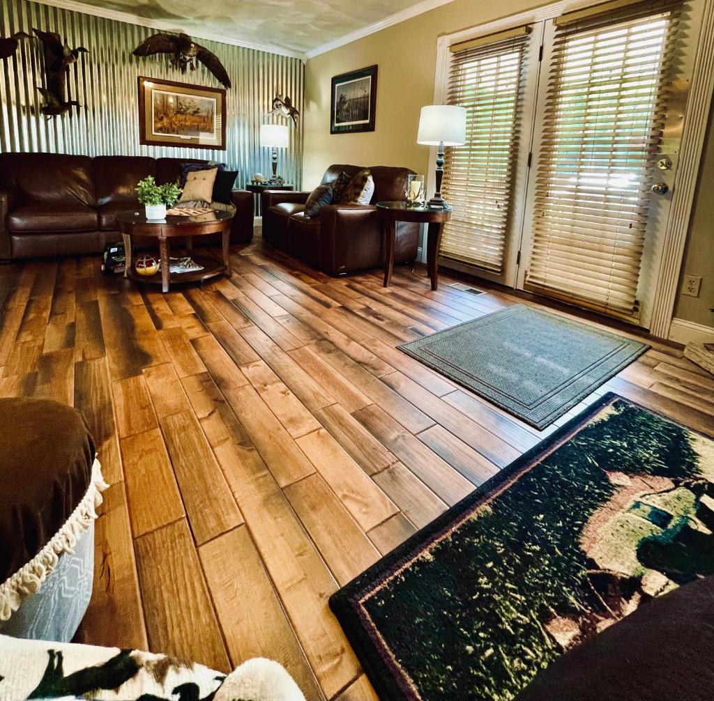 Browning Lambert Resort - Hatfield McCoy and Local Off-Road Trails image