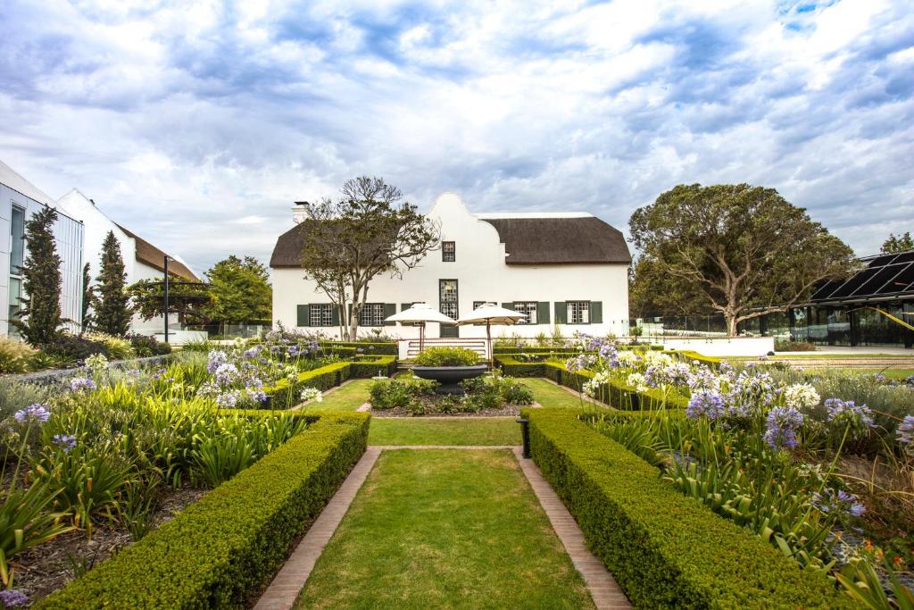 The Homestead at Hazendal Wine Estate by NEWMARK photo 1