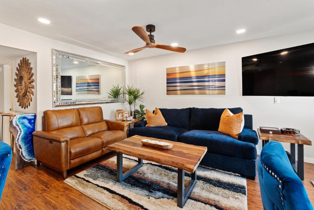208B Harbor View, Steps from the Beach, Free Wifi photo 4
