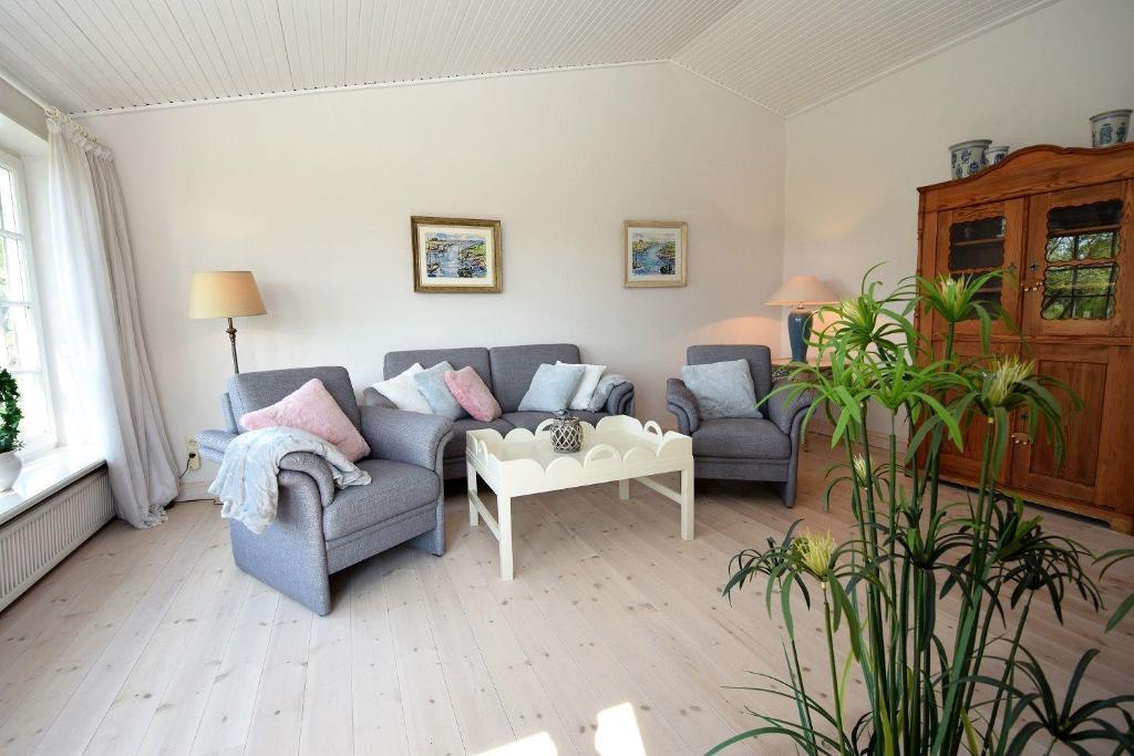 Haus-Lerchensang photo 4