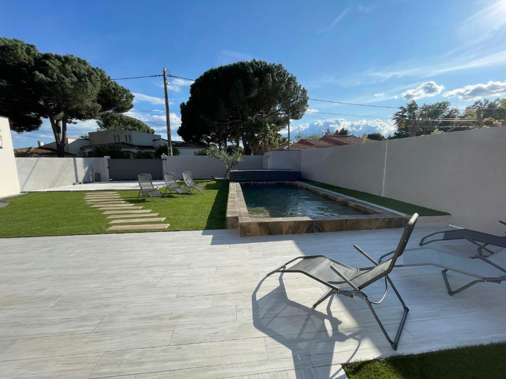Villa Grand Nicolas Bord de Mer photo 2