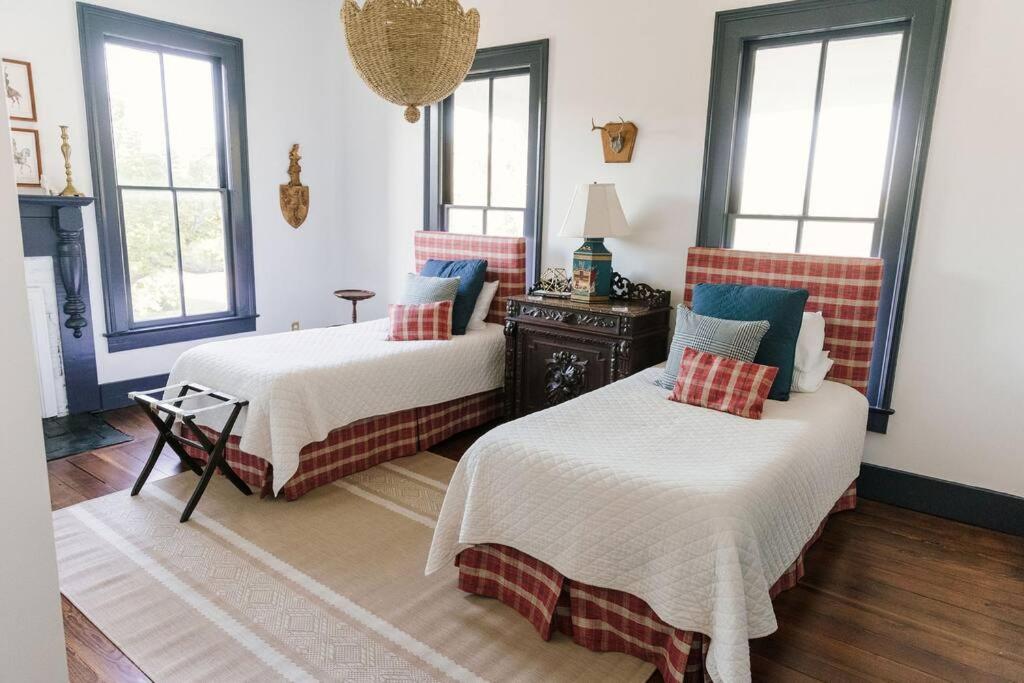 Luxury historic house in downtown McKinney photo 2