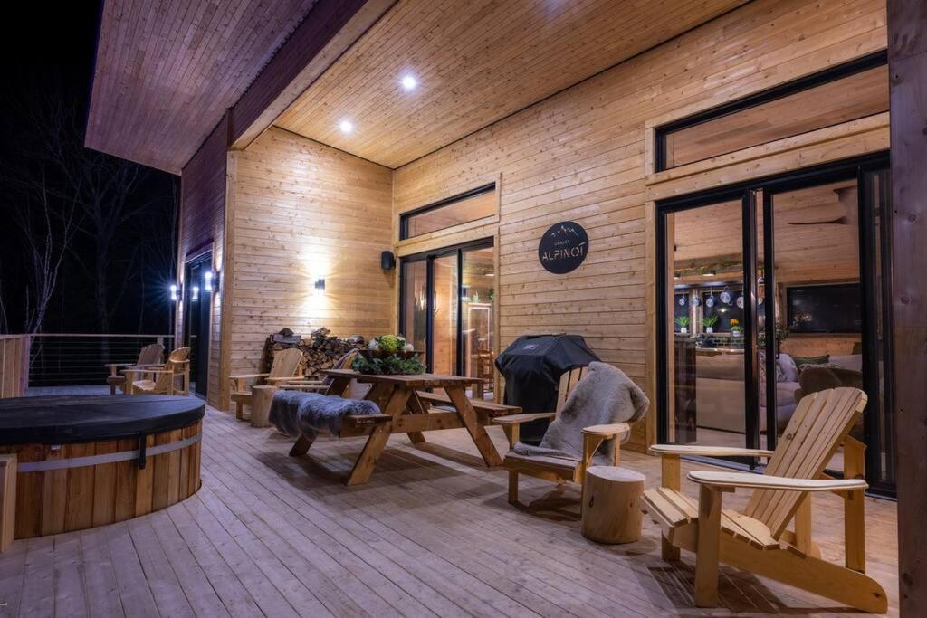 Chalet Alpinot, Spa, Luxe & Nature photo 4