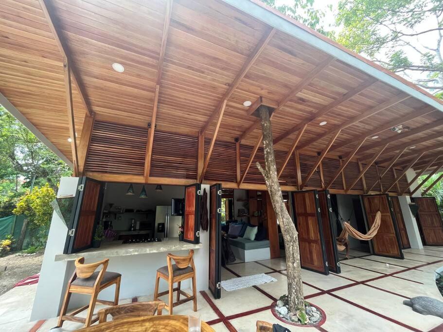 Private NEW beach house with garden