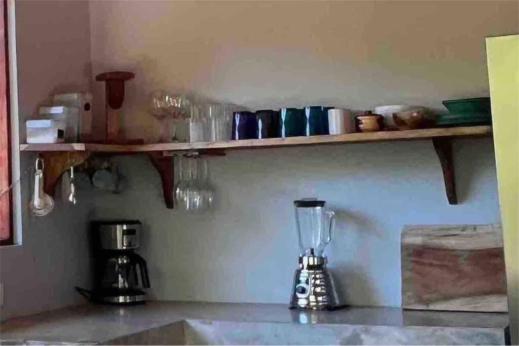 Private NEW beach house with garden photo 4