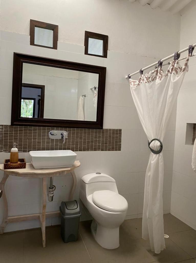 Habitaciones con Baño privado - Finca Valentina photo 4