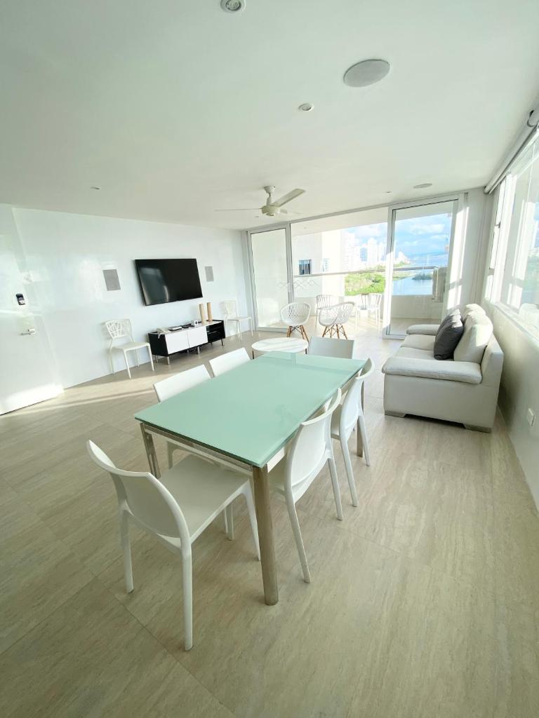 3tc10 Apartment In Caratgena In Front Of The Sea With Iare Conditioning And Wif photo 4