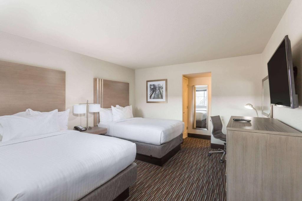 Days Inn by Wyndham Yosemite Area photo 3