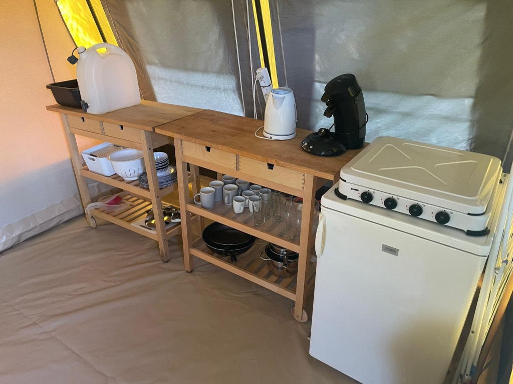 Ingerichte De Waard tent - 5 personen photo 3