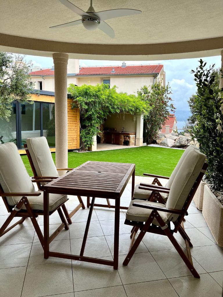 Villa Romana III Omis photo 3