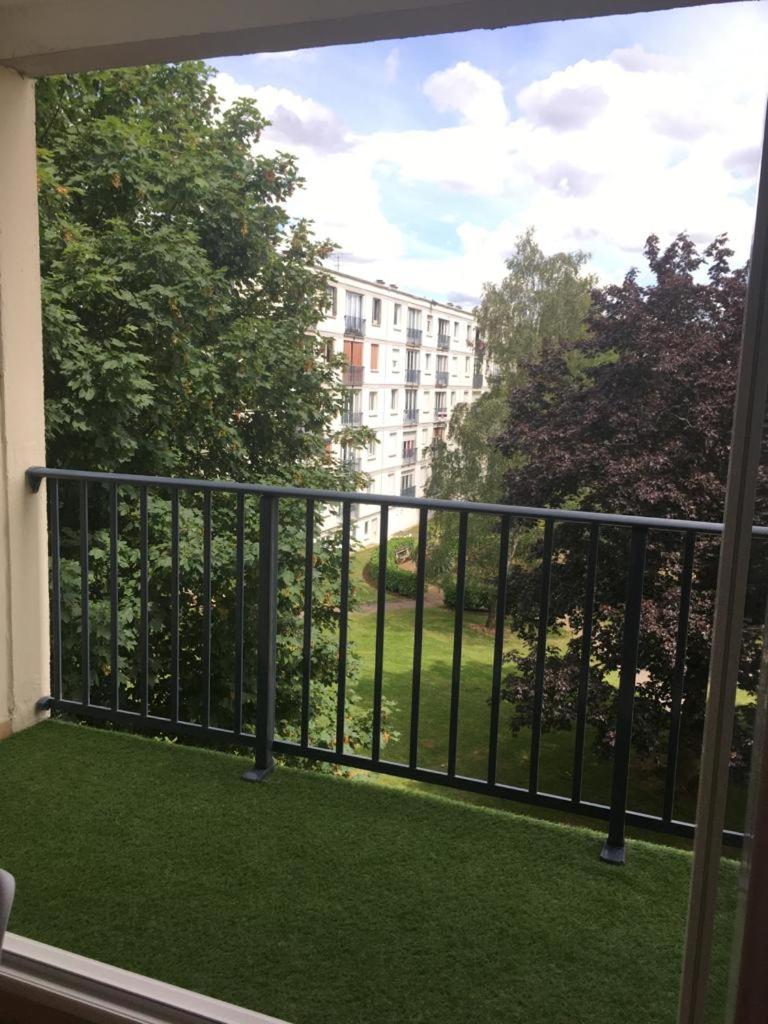 Chambre dans appartement lumineux photo 2
