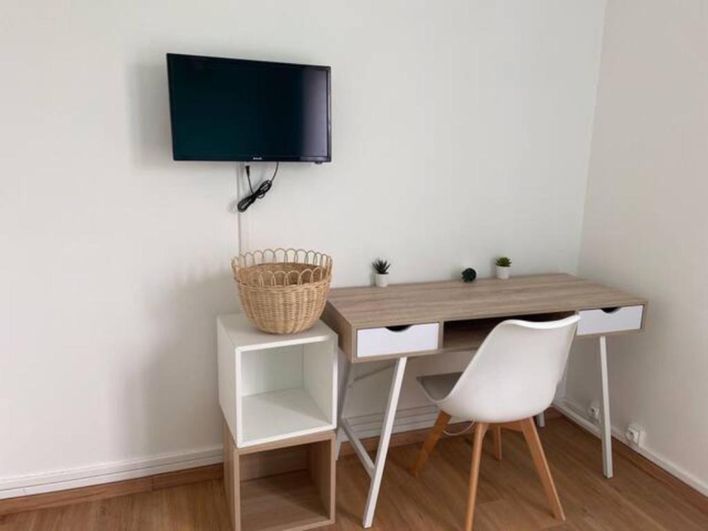 Chambre dans appartement lumineux photo 3