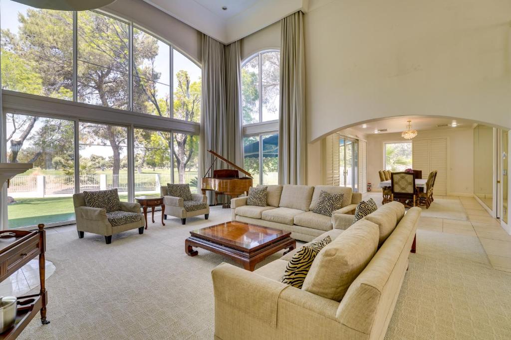 Elegant Las Vegas Estate with Pool - Near Golf and Strip!